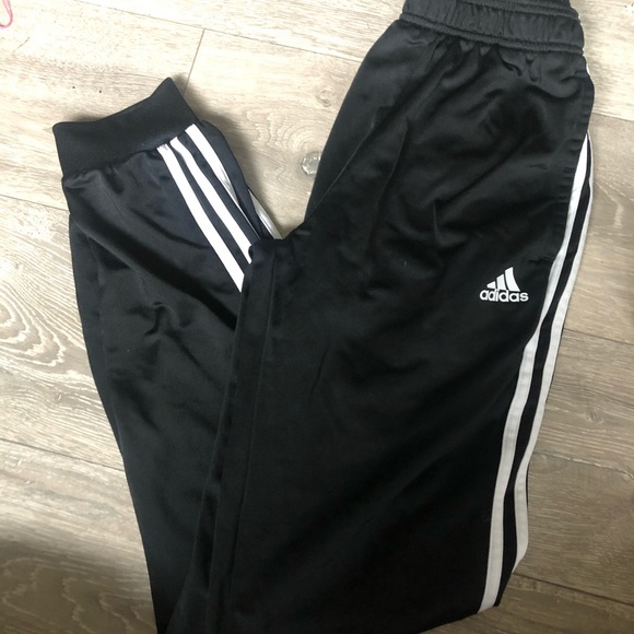 Adidas joggers